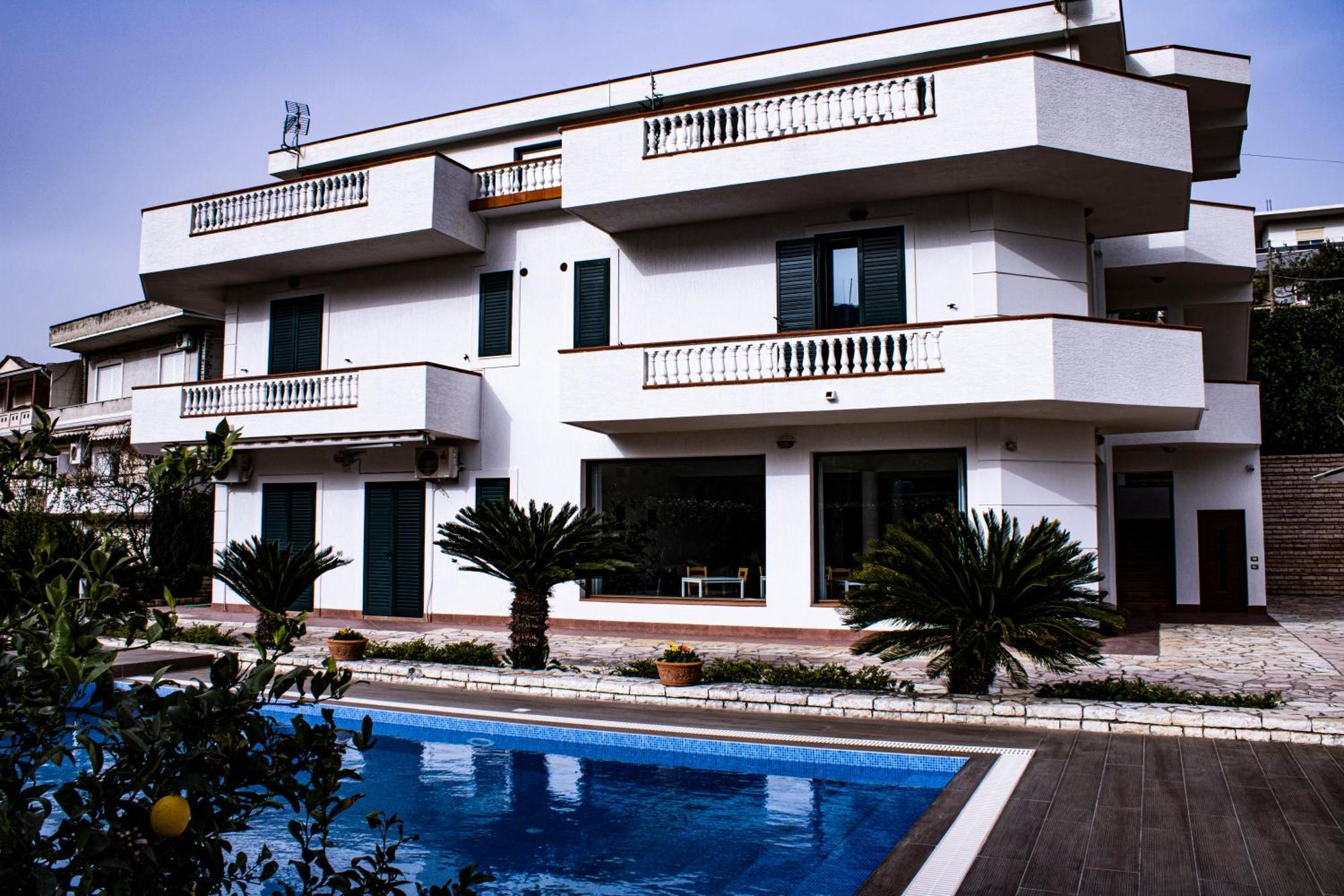 Villa La Quiete - Adults Only Cuke Buitenkant foto